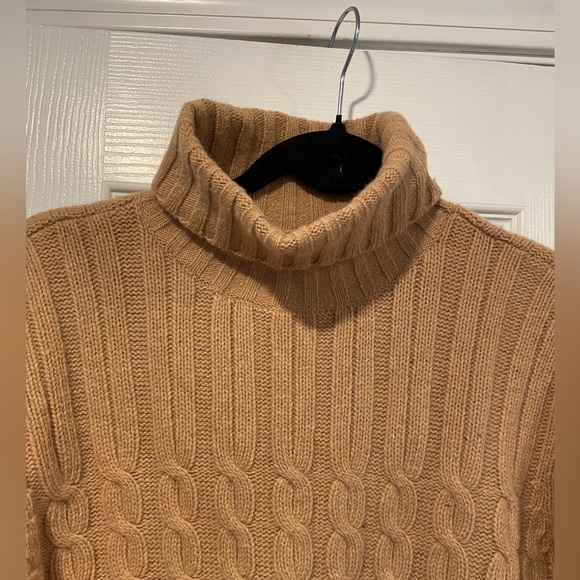 Yarnworks Size M Tan Brown Wool Angora Turtleneck Pullover Cable Knit Sweater - Picture 4 of 10